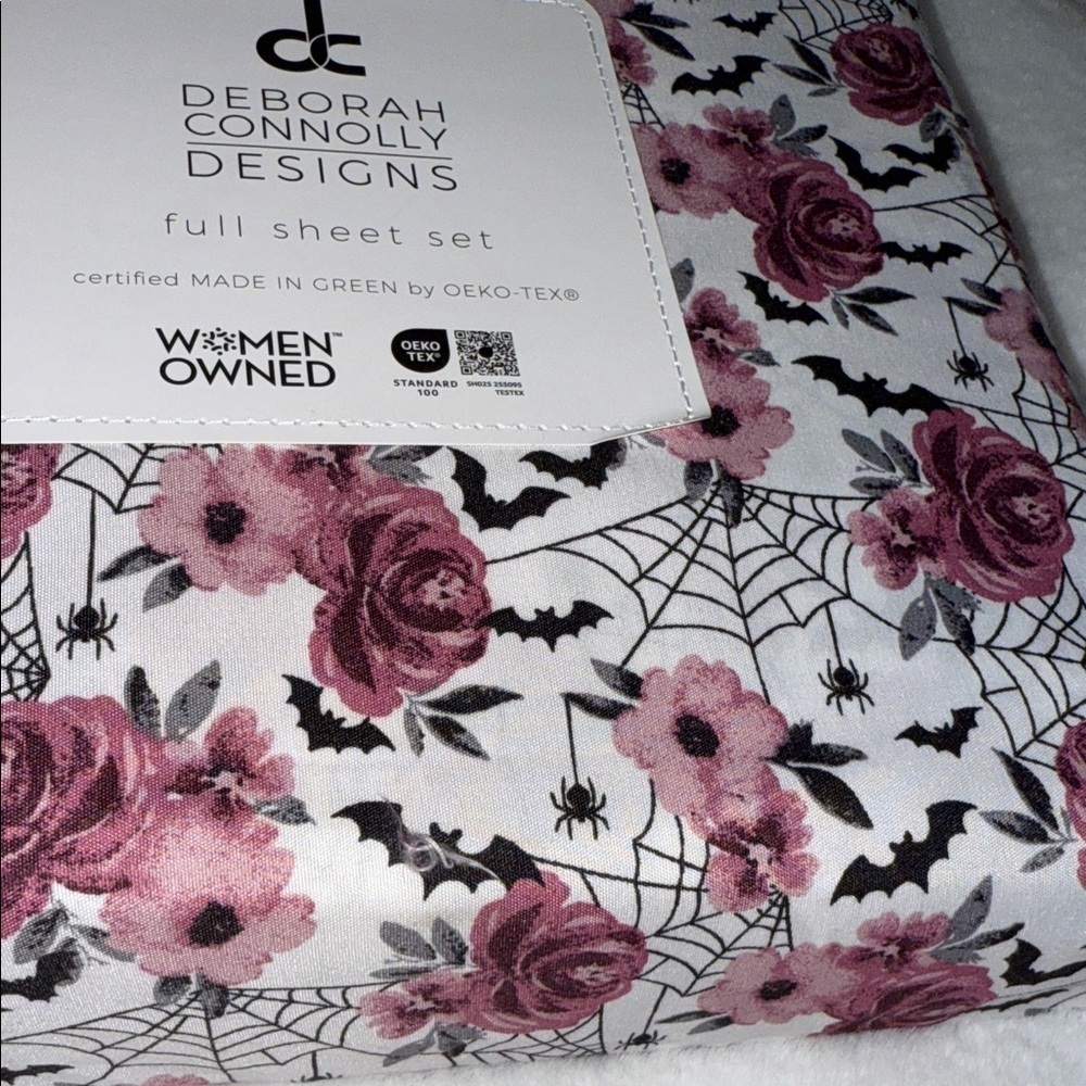 Deborah Connolly designs Halloween full sheet set - Picture 3 of 5